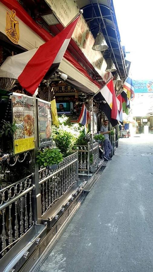 Lucky Palace Hotel Bangkok Kültér fotó